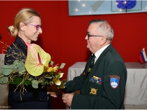 Gornja Radgona - podelitev spominskih medalj ob 30- letnici samostojne in neodvisne države RS