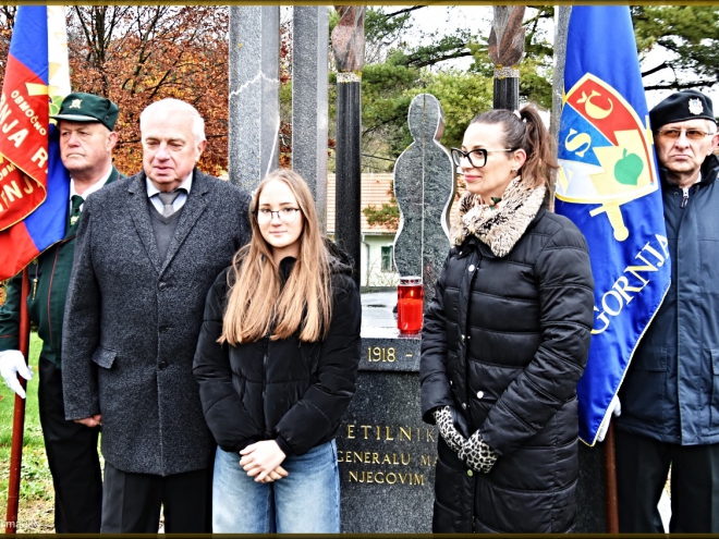 Učna ura pri svetilniku miru