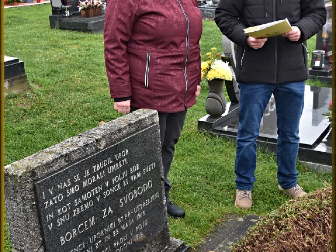 Učna ura pri svetilniku miru