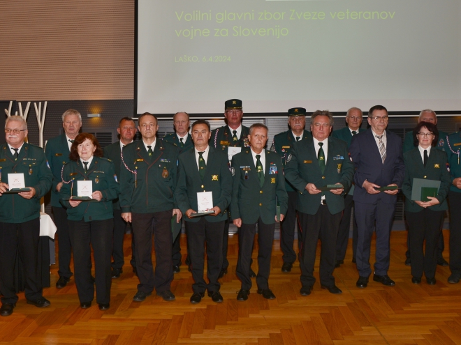 Delegati OZVVS Gornja Radgona na volilnem zboru ZVVS v Laškem