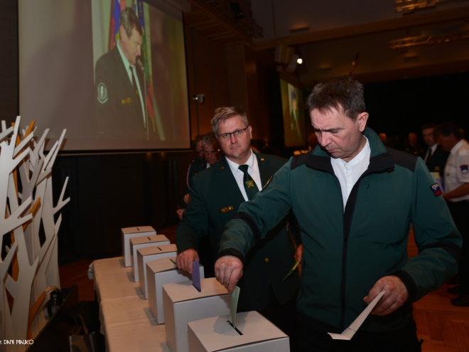 Delegati OZVVS Gornja Radgona na volilnem zboru ZVVS v Laškem