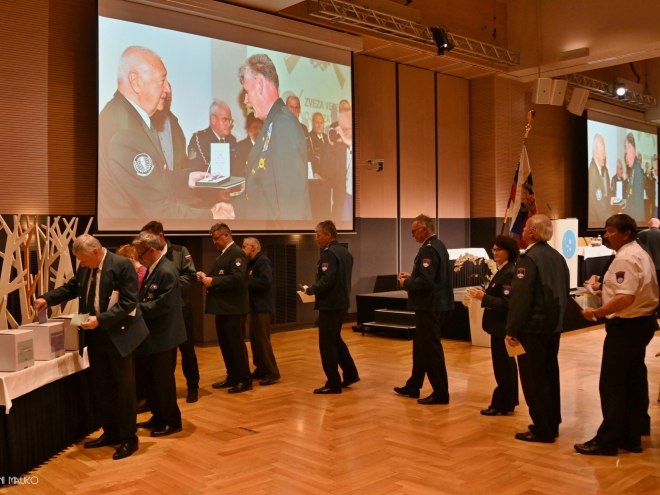 Delegati OZVVS Gornja Radgona na volilnem zboru ZVVS v Laškem